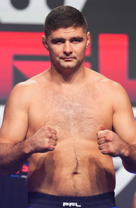 Oleg Popov