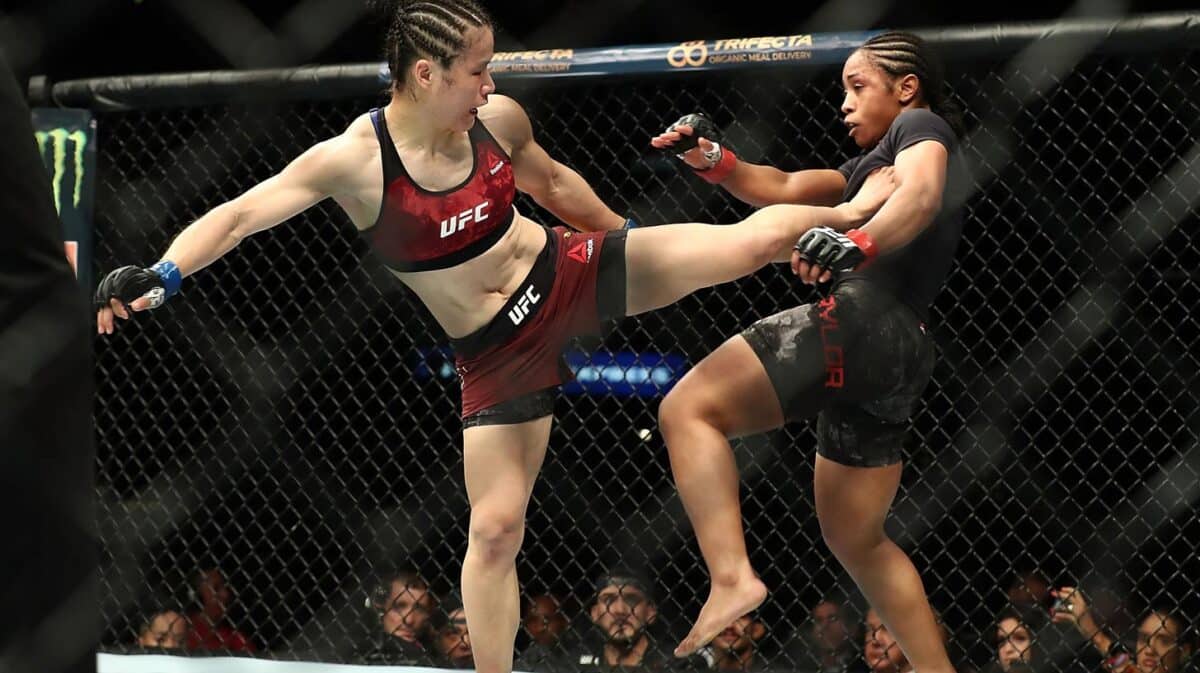 MMA féminin : Histoire, championnes et meilleures combattantes