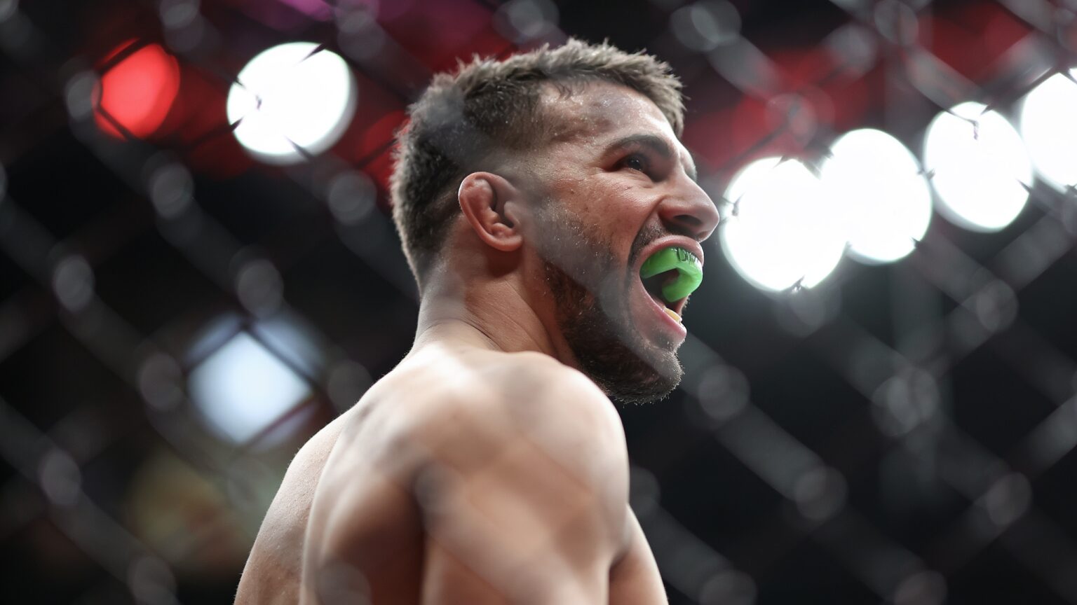 Cody Durden affrontera Alessandro Costa à l’UFC 329 : Un combat décisif en perspective