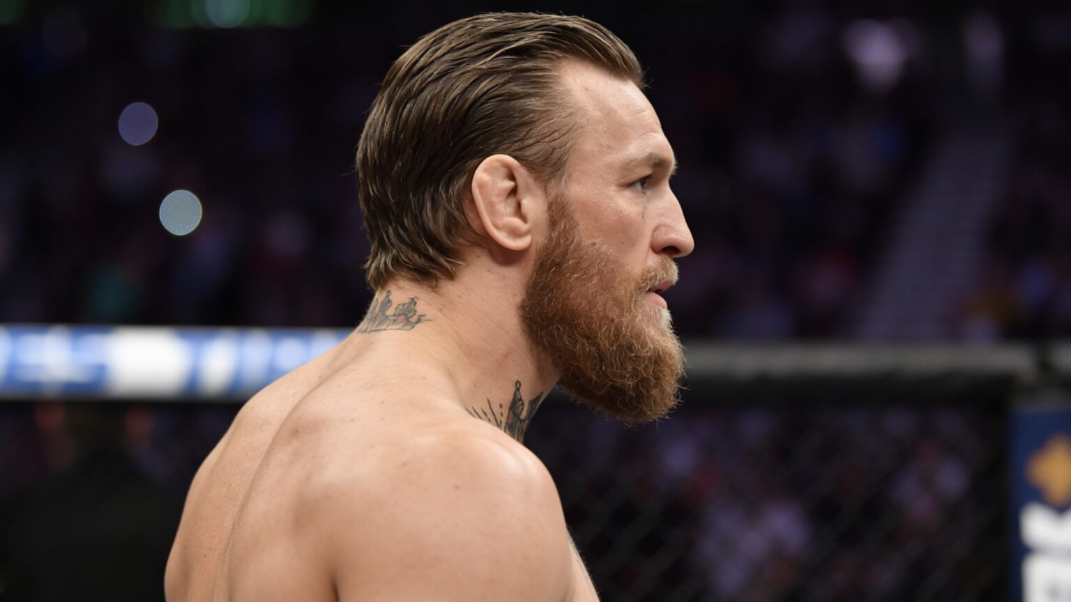 Conor McGregor mystique et provocateur avant son retour à l’UFC 329