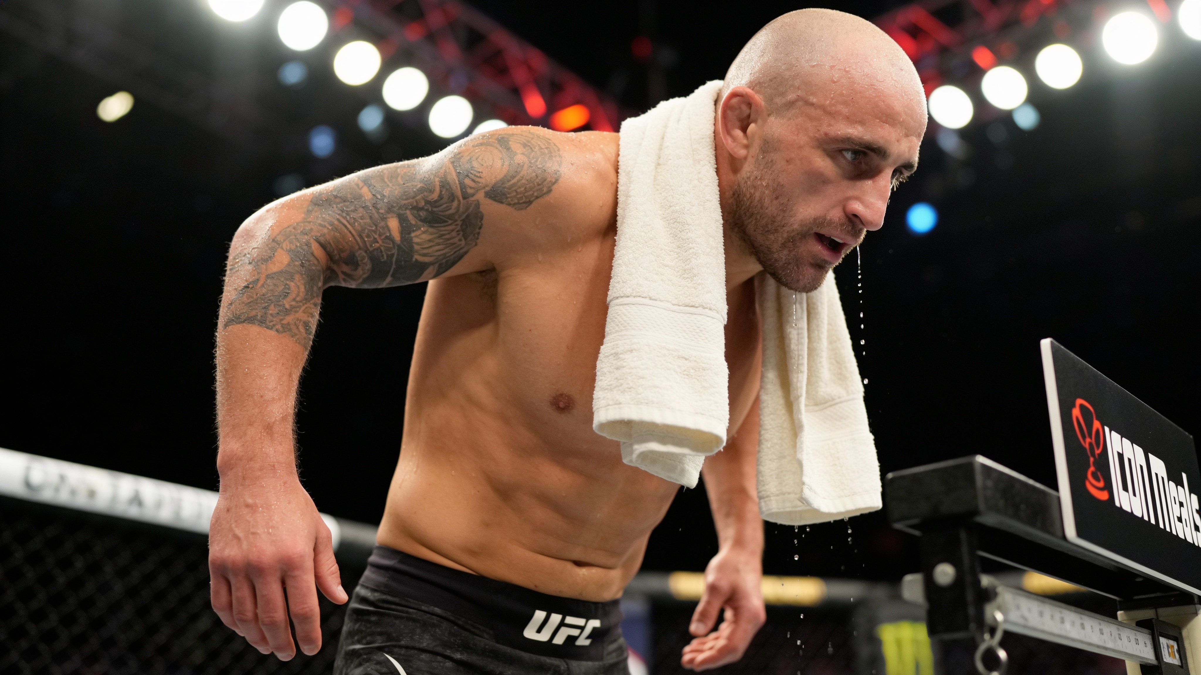Combattant amaigri par le weight cut avant la pesée