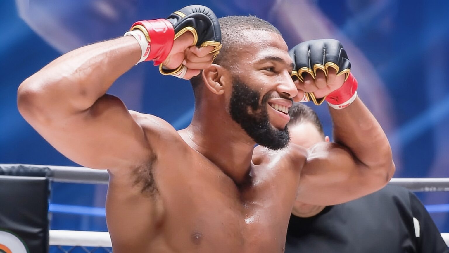 Salahdine Parnasse fait ses débuts à l’UFC à Paris contre Dan Hooker