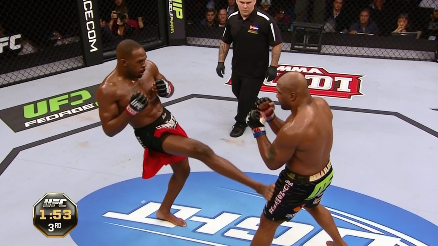 L’UFC 331 relance le débat sur les kicks controversés en MMA